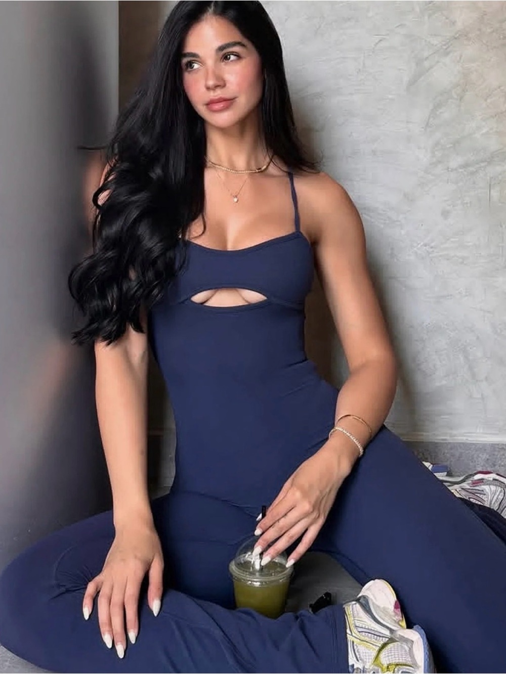 Sleek Navy Cutout Seamless Legging Jumpsuit - Picture 4 of 5